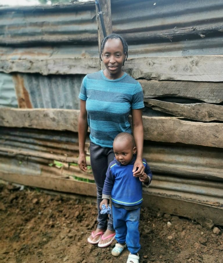 © Bee Lingg - Mary and Riam Kasikwa had met David the previous day and told him about their losses of livestock. The next day he was back installing lights around their small paddock