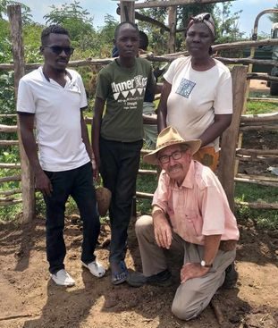 © David Mascall - Dolca Momanyi and her family